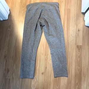 Wunder under lulu leggings size 6